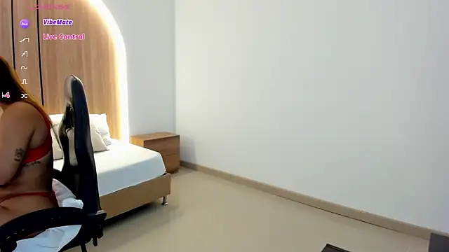 zoe danae  online show from 21, 4, 2026