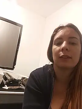 Giselle Noah online show from 27, 9, 2025