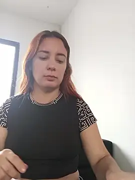 Giselle Noah online show from 4, 10, 2025