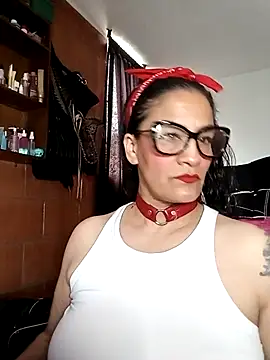 Taylor-hardcore online show from 6, 4, 2026