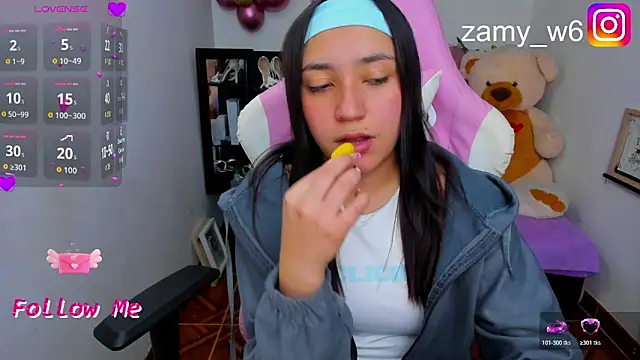 karla cute01 online show from 26, 11, 2025