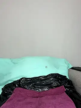 MimiCurves online show from 25, 9, 2025