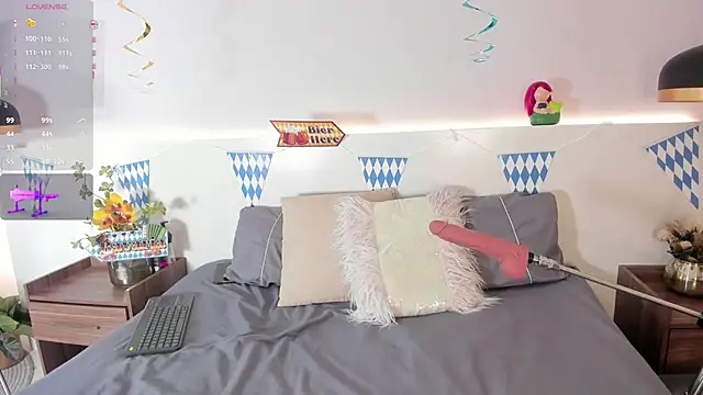 Scarlett grey1 online show from 25, 9, 2025