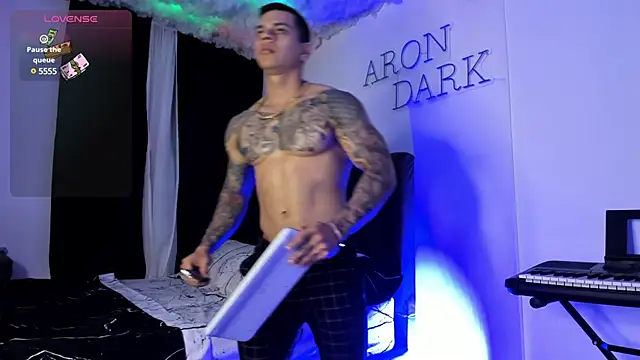 Aron Dark online show from 2, 3, 2025