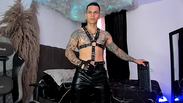 Aron Dark online show from 4, 6, 2026