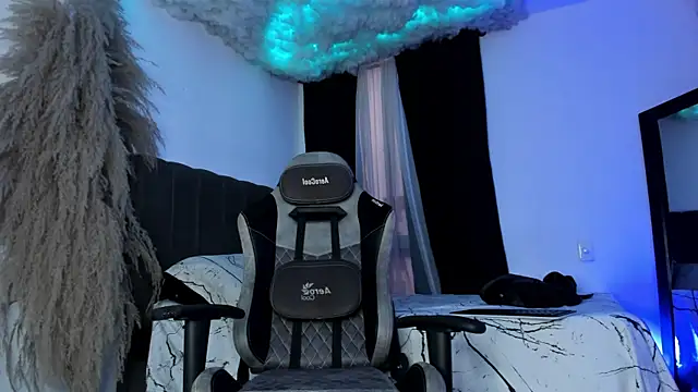 Aron Dark online show from 19, 7, 2026