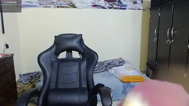 Giorgia xue53 online show from 12, 2, 2025