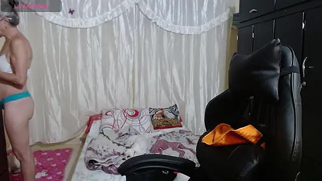 Giorgia xue53 online show from 18, 2, 2025