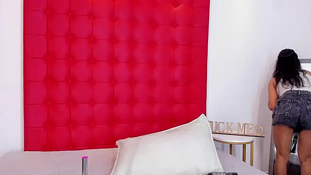 Daliana Beck online show from 7, 10, 2025