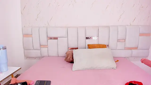 Snapshot of Daliana_Beck chatting on 1, 3, 2026 Daliana Beck online show from 1, 3, 2026