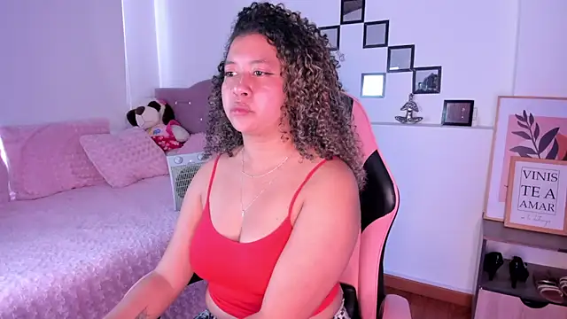 Kenia tompson01 online show from 25, 9, 2025