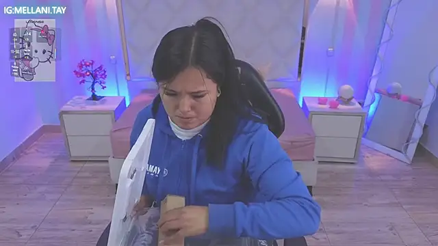 Mellani tay online show from 5, 3, 2026