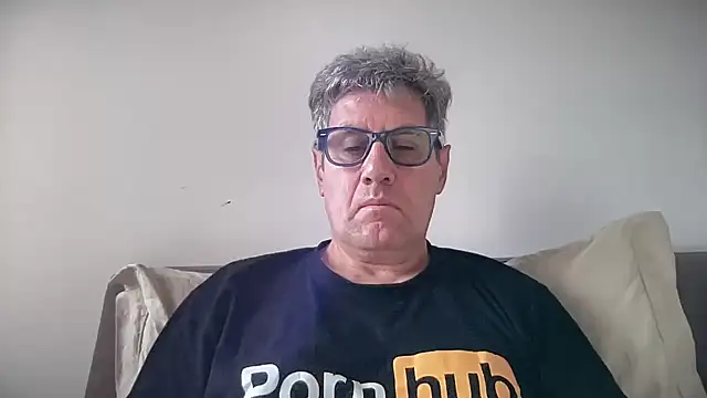 Snapshot of Britmi chatting on 18, 9, 2025 Britmi online show from 18, 9, 2025