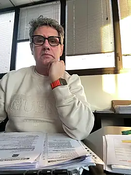 Snapshot of Britmi chatting on 7, 2, 2025 Britmi online show from 7, 2, 2025