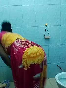 LOVELY-2BERRY online show from 1, 3, 2026