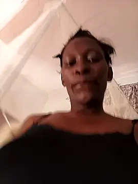 LOVELY-2BERRY online show from 19, 12, 2025