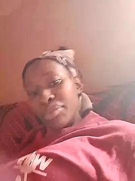 LOVELY-2BERRY online show from 7, 10, 2025