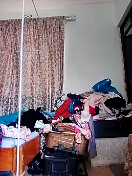 LOVELY-2BERRY online show from 7, 1, 2026