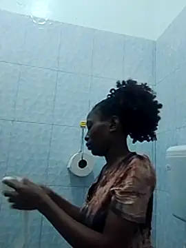 LOVELY-2BERRY online show from 22, 11, 2025