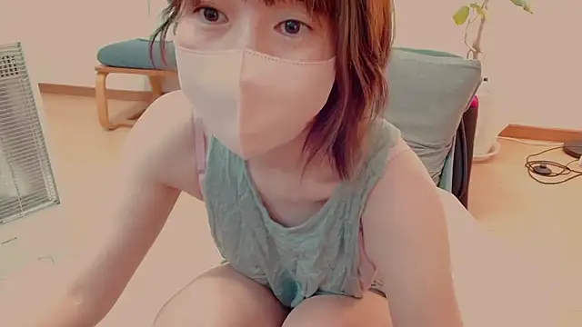 CherryMomo online show from 28, 4, 2026