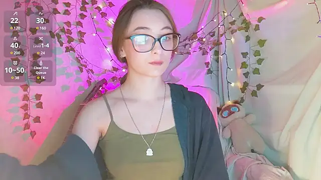 Snapshot of monlight__dana chatting on 11, 12, 2024 monlight dana online show from 11, 12, 2024