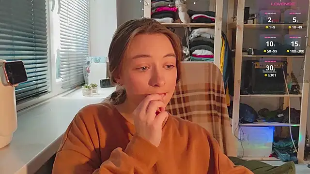 Snapshot of monlight__dana chatting on 9, 2, 2025 monlight dana online show from 9, 2, 2025