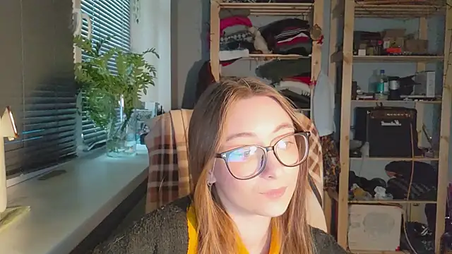 Snapshot of monlight__dana chatting on 11, 3, 2025 monlight dana online show from 11, 3, 2025