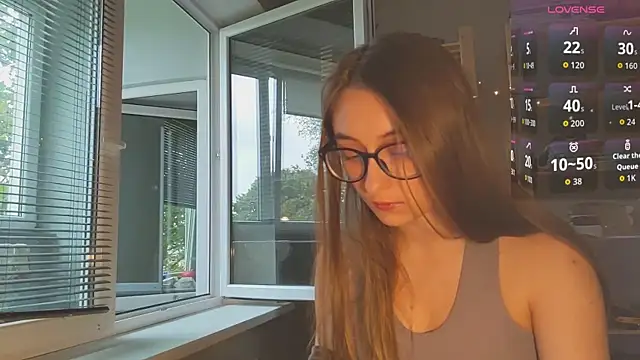 Snapshot of monlight__dana chatting on 19, 9, 2025 monlight dana online show from 19, 9, 2025