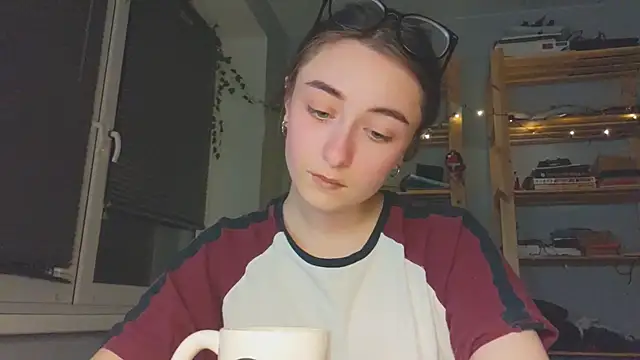 Snapshot of monlight__dana chatting on 29, 11, 2025 monlight dana online show from 29, 11, 2025