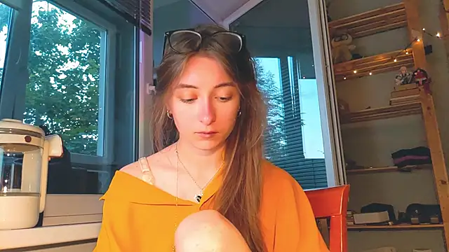 monlight  dana online show from 24, 6, 2026