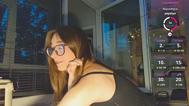 Snapshot of monlight__dana chatting on 8, 9, 2025 monlight dana online show from 8, 9, 2025