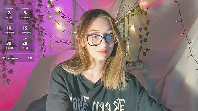 Snapshot of monlight__dana chatting on 7, 12, 2024 monlight dana online show from 7, 12, 2024