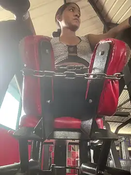 Berry Bans online show from 5, 12, 2025