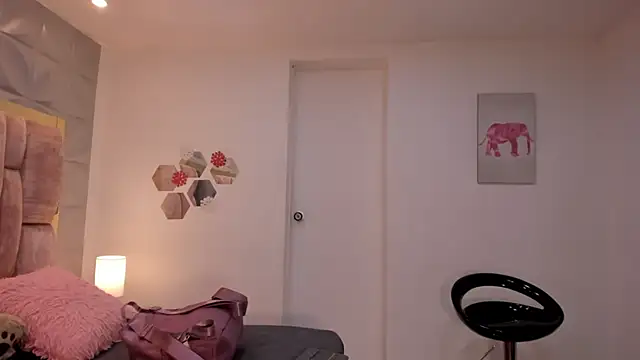 Charlotte Ice1 online show from 18, 3, 2026