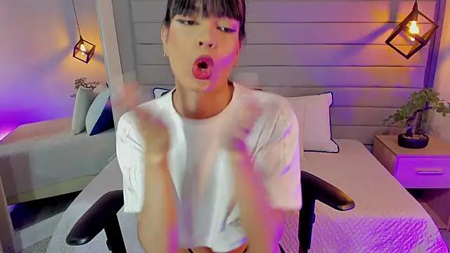 LadyLuminary online show from 6, 10, 2025