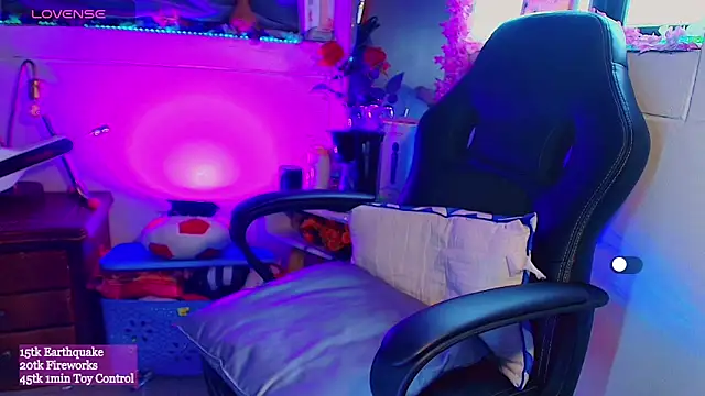 mariana scott   online show from 15, 9, 2025