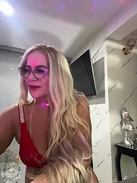 LARIANA RIVERA23 online show from 23, 5, 2026