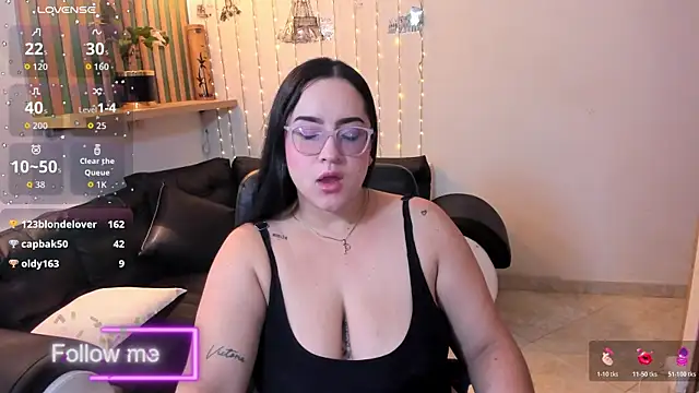 Sofiia davis23 online show from 8, 5, 2026
