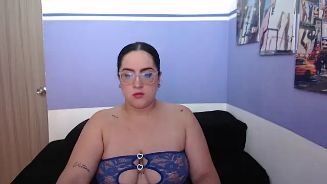 Sofiia davis23 online show from 27, 5, 2026