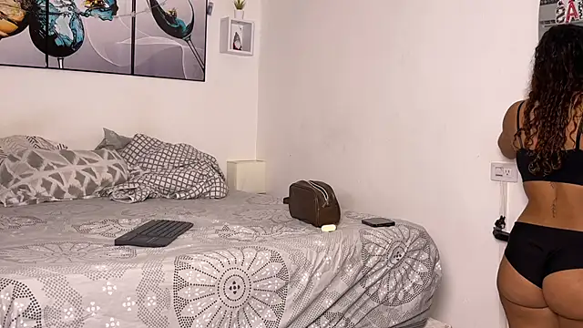 wendy alejo1712 online show from 16, 12, 2025