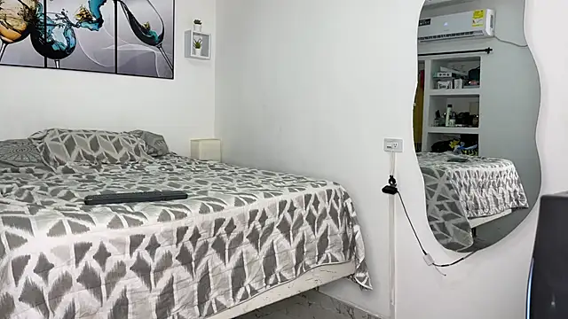 wendy alejo1712 online show from 28, 9, 2025