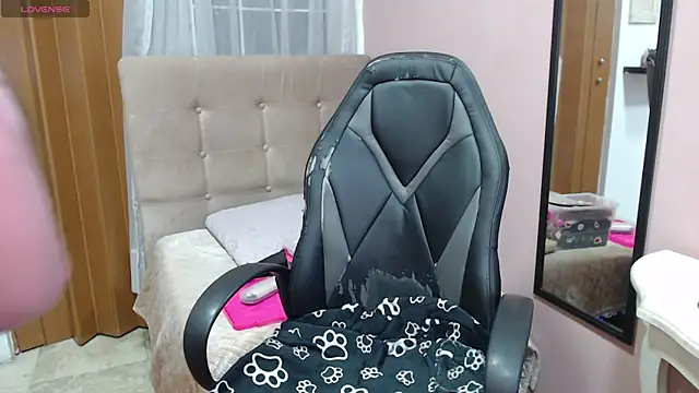 Alex flair online show from 22, 3, 2025