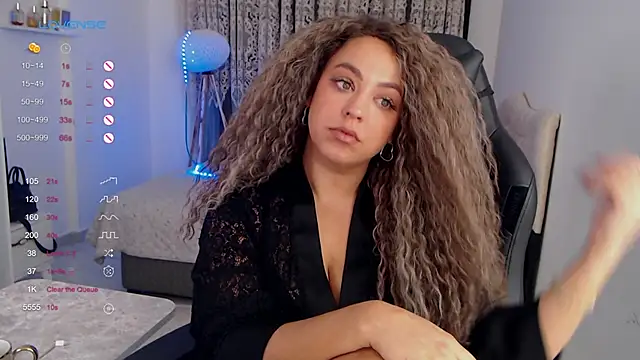  Just a queen 3 online show from 12, 10, 2025