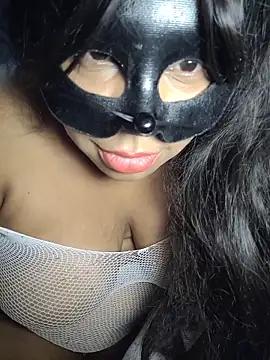 Snapshot of Mulatabigbunda chatting on 14, 11, 2025 Mulatabigbunda online show from 14, 11, 2025