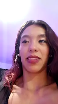 LunaF04 online show from 9, 3, 2025