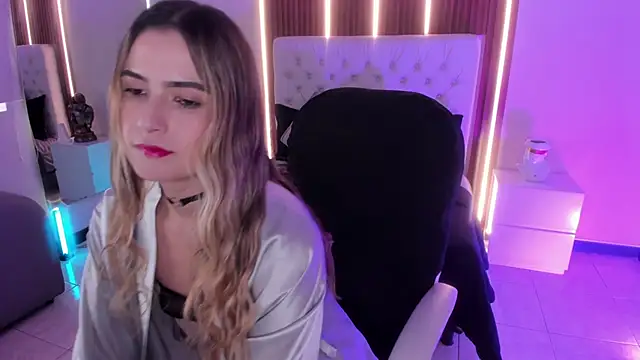 sweetty paulina online show from 19, 9, 2025