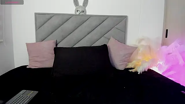 CandyMeyerss  online show from 10, 2, 2026