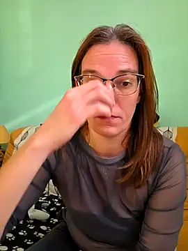 SpiceLea online show from 24, 10, 2025