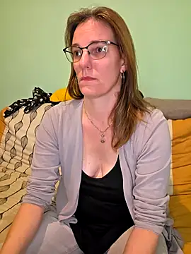 SpiceLea online show from 14, 11, 2025