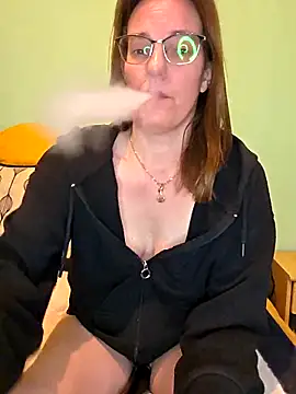 SpiceLea online show from 5, 2, 2026